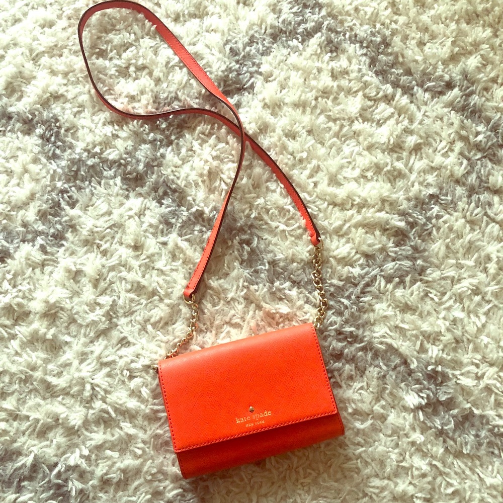 Kate Spade mini crossbody 🍋